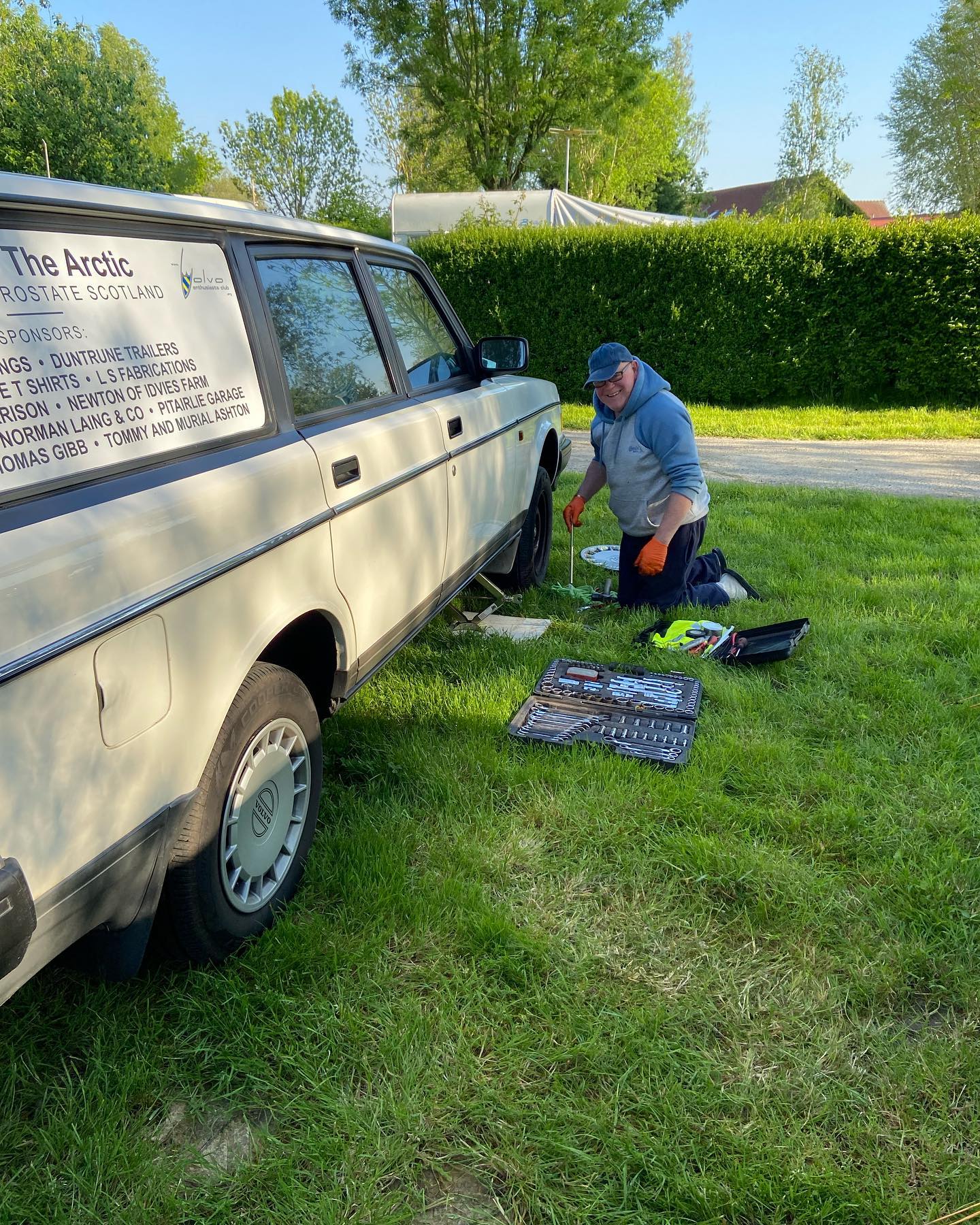 Scots to the Arctic car maintenance